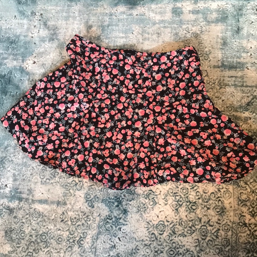 H&M Rose pattern midi skirt size 12